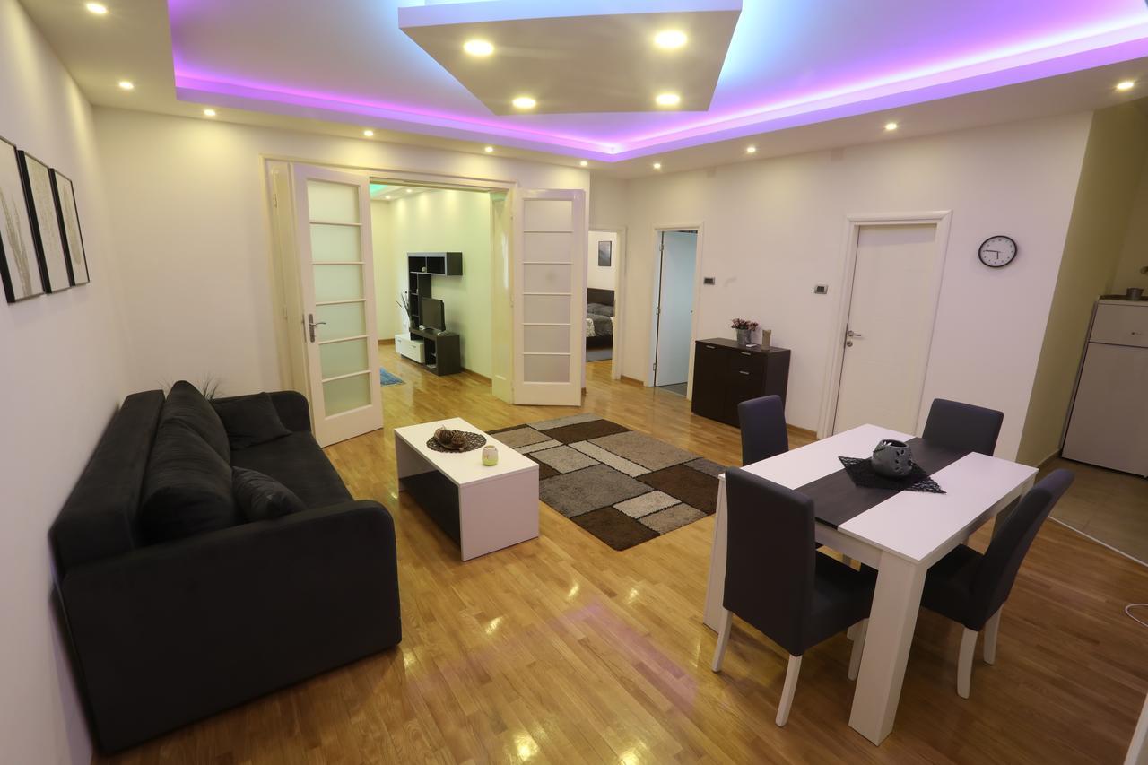 De Luxe Republic Square Apartment Of 100Sqm Belgrade Exterior photo